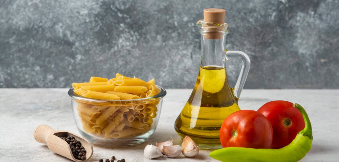 Cold-Pressed vs. Refined: The Truth About Groundnut Oil for Your Kitchen